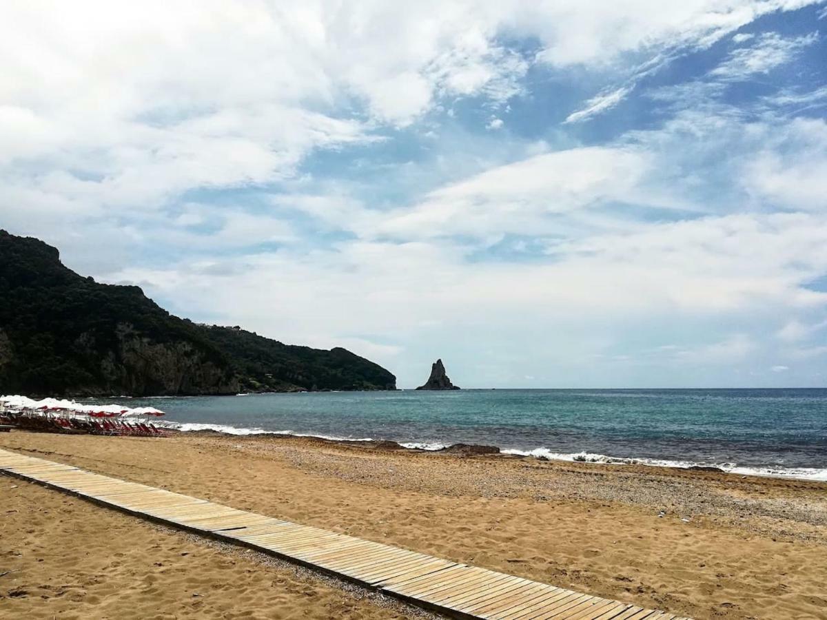 To Ktimataki Villa Agios Gordios  Exterior foto